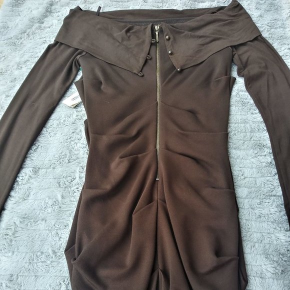 NWT - Nicole Miller Off the shoulder brown dress - Picture 12 of 16